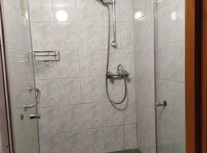 Fueloep Vendeghaz Daire